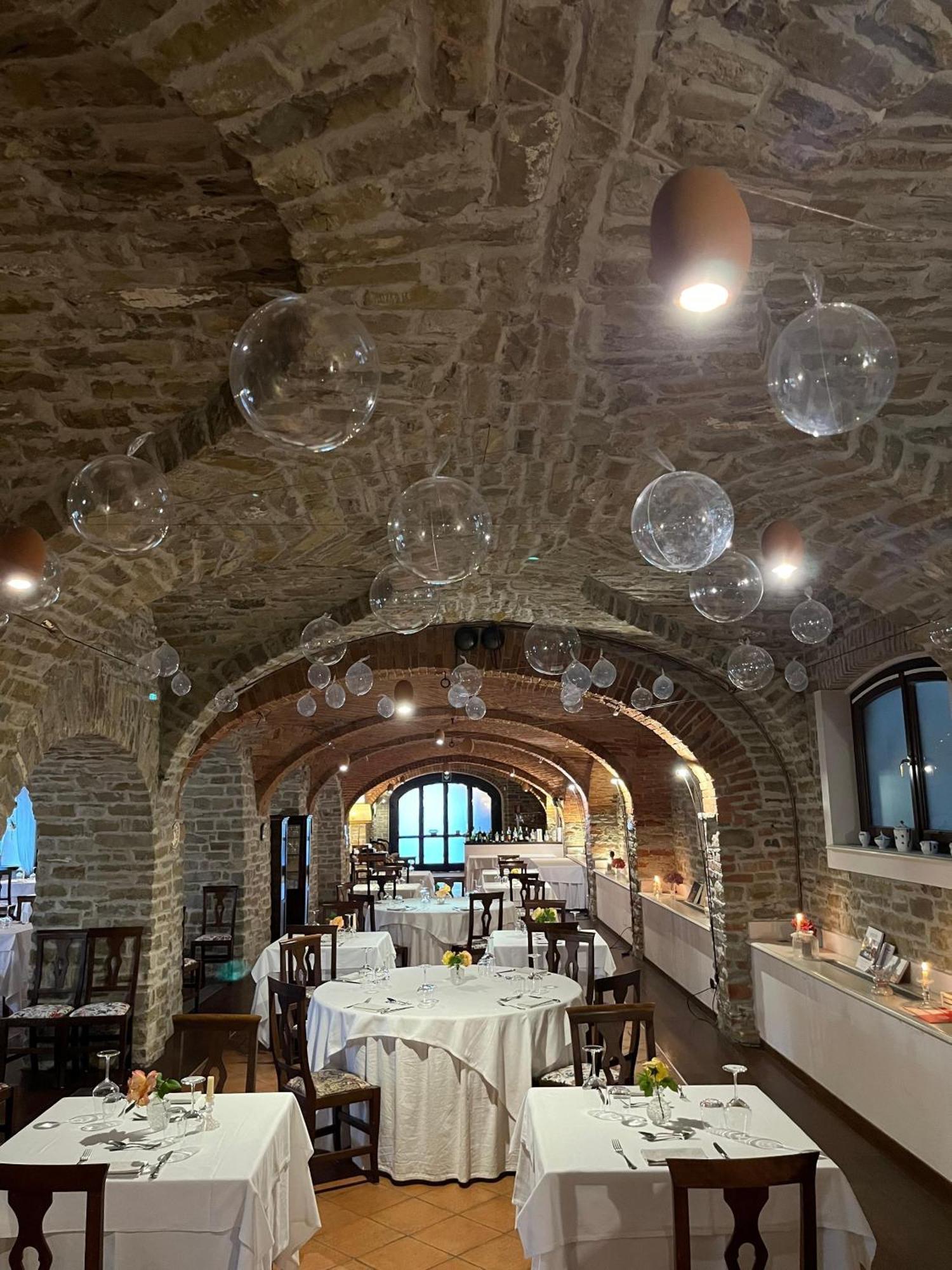 Il Castello Di Bubbio酒店 外观 照片